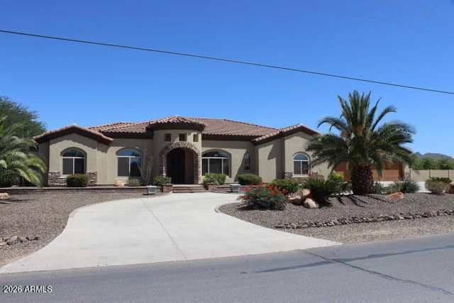 1614 W MADDOCK Road, Phoenix, AZ 85086