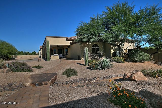 1614 W MADDOCK Road, Phoenix, AZ 85086