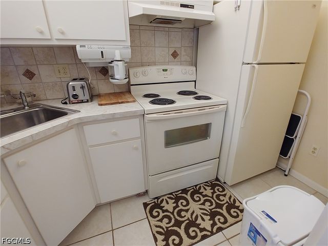 9650 Green Cypress LN 5, Fort Myers, FL 33905
