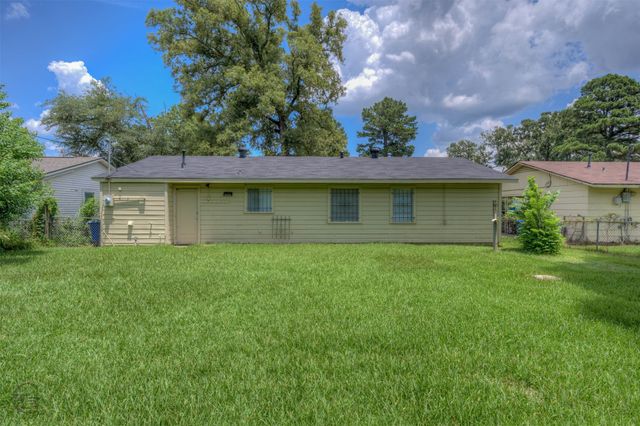 3413 Fernwood Lane, Shreveport, LA 71108