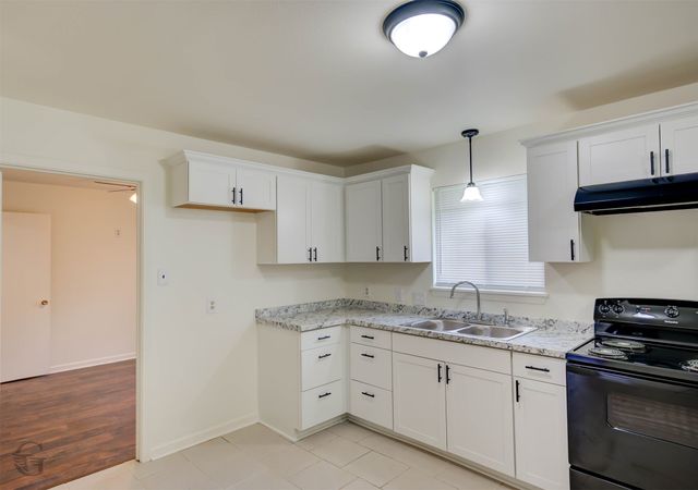 3413 Fernwood Lane, Shreveport, LA 71108