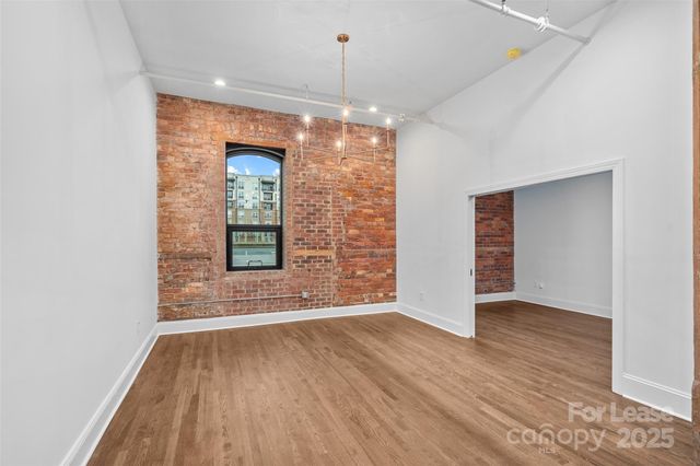 310 Arlington Avenue 219, Charlotte, NC 28203