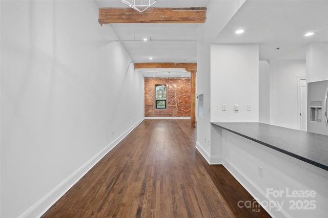 310 Arlington Avenue 219, Charlotte, NC 28203