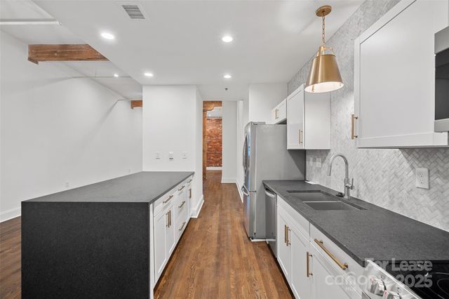 310 Arlington Avenue 219, Charlotte, NC 28203