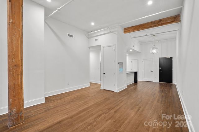 310 Arlington Avenue 219, Charlotte, NC 28203