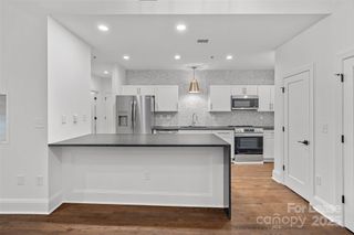 310 Arlington Avenue 219, Charlotte, NC 28203