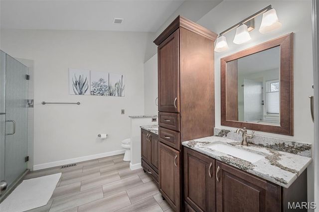 4 Shinnecock Hills, O'fallon, MO 63366