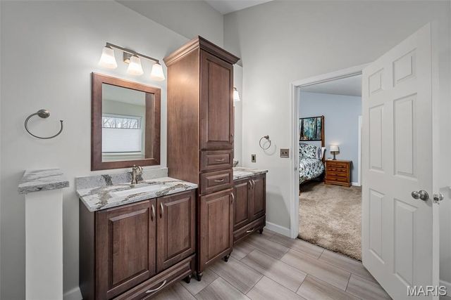 4 Shinnecock Hills, O'fallon, MO 63366