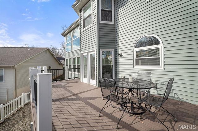 4 Shinnecock Hills, O'fallon, MO 63366