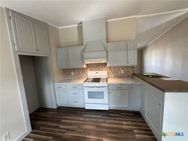 2301 Sumac Lane, Cedar Park, TX 78613