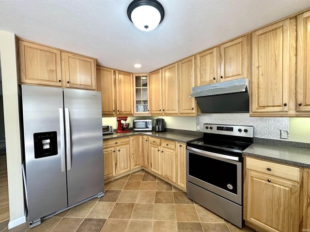 1576 S Andrew Circle, Bloomington, IN 47401