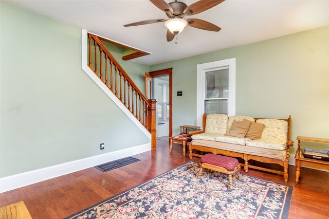 1203 Burnett Avenue, Ames, IA 50010