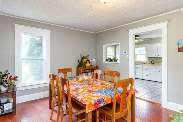 1203 Burnett Avenue, Ames, IA 50010