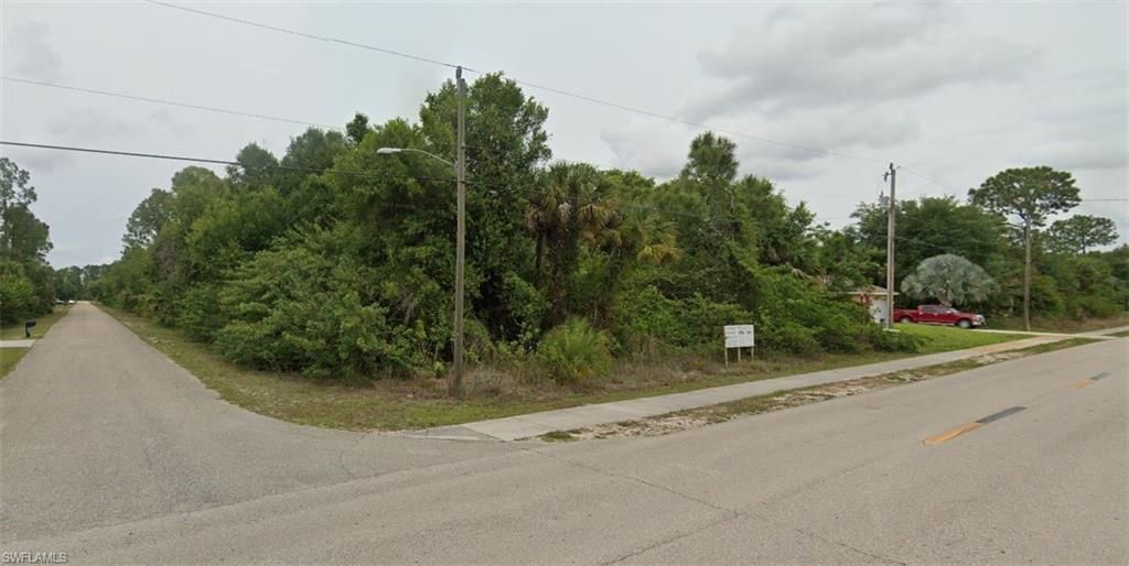 1701 E 6th ST, LEHIGH ACRES, FL 33972 — exterior
