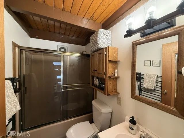 33285 Angeles, Green Valley Lake, CA 92341