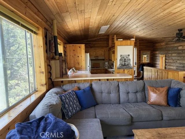 33285 Angeles, Green Valley Lake, CA 92341