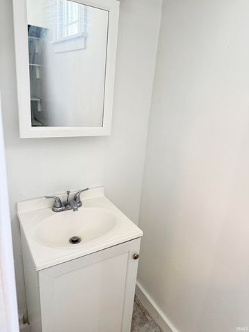 822 Poplar Street, Fort Wayne, IN 46802