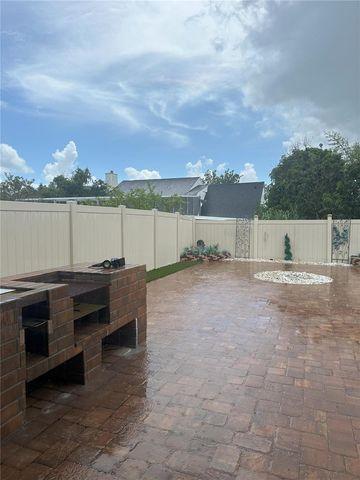 2340 AVIAN LOOP, Kissimmee, FL 34741
