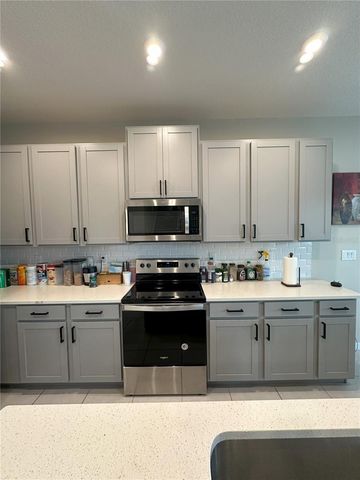 2340 AVIAN LOOP, Kissimmee, FL 34741