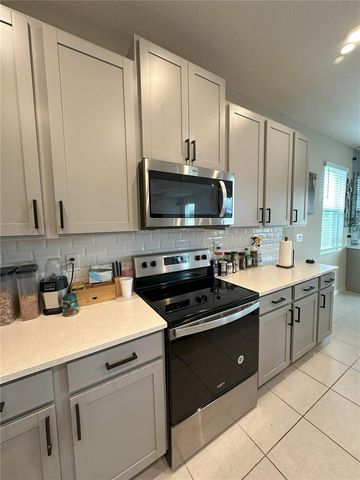 2340 AVIAN LOOP, Kissimmee, FL 34741