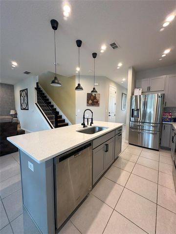 2340 AVIAN LOOP, Kissimmee, FL 34741