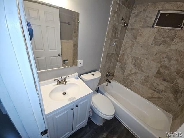 10272 Imperial Drive, St Louis, MO 63136