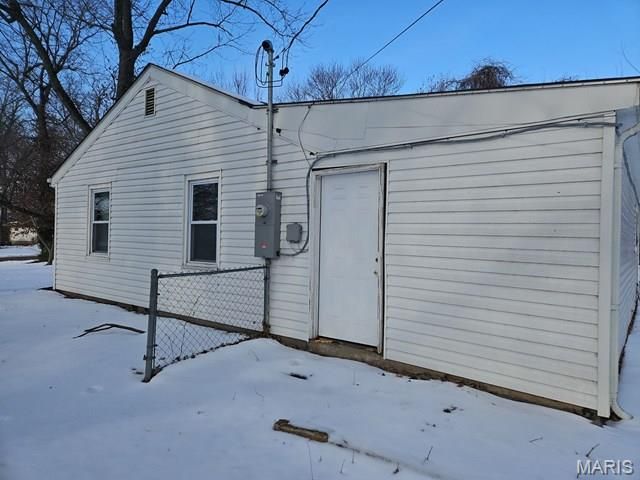 10272 Imperial Drive, St Louis, MO 63136