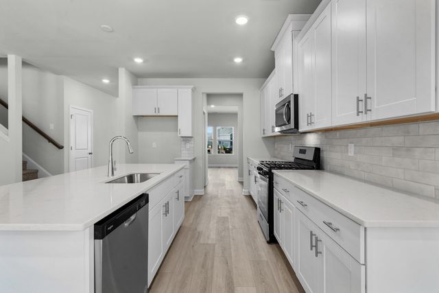 8222 Essence Dr., Longs, SC 29568