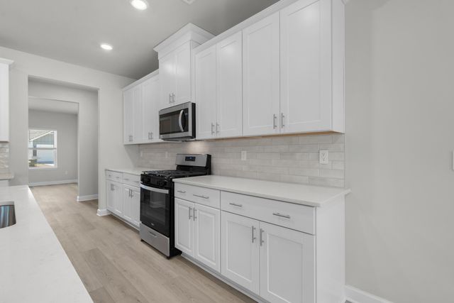 8222 Essence Dr., Longs, SC 29568