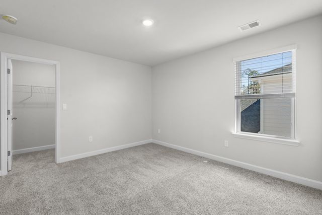 8222 Essence Dr., Longs, SC 29568