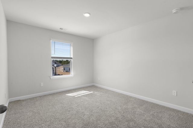 8222 Essence Dr., Longs, SC 29568