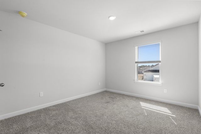 8222 Essence Dr., Longs, SC 29568