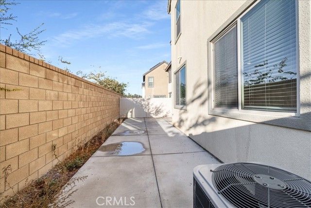 3126 E Painted Crescent St, Ontario, CA 91762