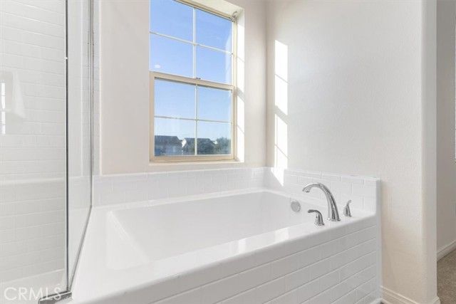 3126 E Painted Crescent St, Ontario, CA 91762