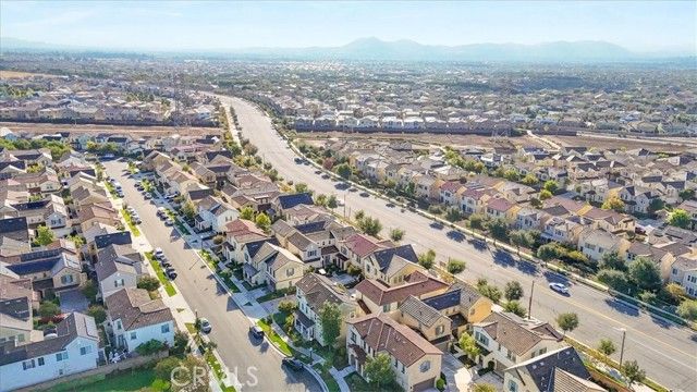 3126 E Painted Crescent St, Ontario, CA 91762