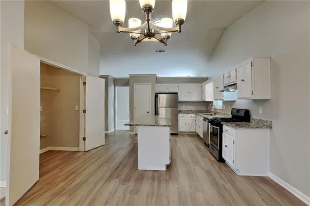 615 Paris Drive, Lawrenceville, GA 30043