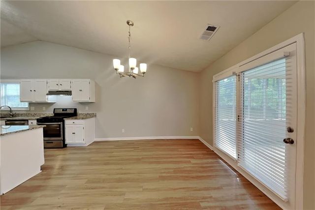 615 Paris Drive, Lawrenceville, GA 30043