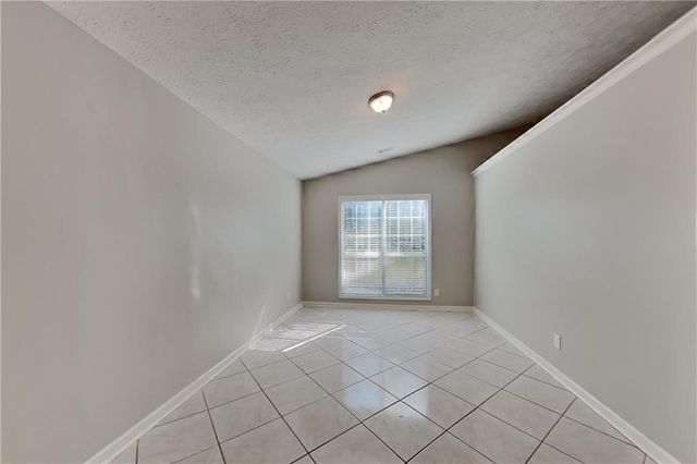 615 Paris Drive, Lawrenceville, GA 30043