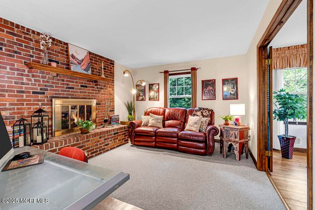 28 Doherty Drive, Middletown, NJ 07748