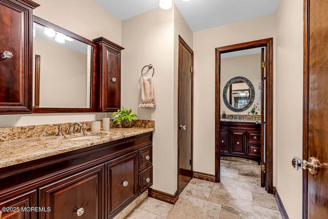 28 Doherty Drive, Middletown, NJ 07748