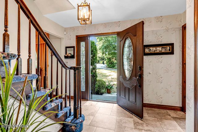 28 Doherty Drive, Middletown, NJ 07748