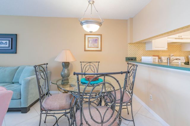 353 S Us Hwy 1 F407, Jupiter, FL 33477