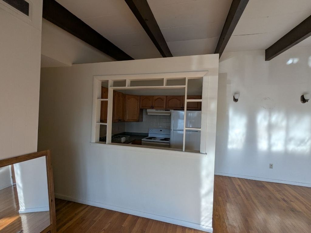 200 Central St 12, Stoneham, MA 02180