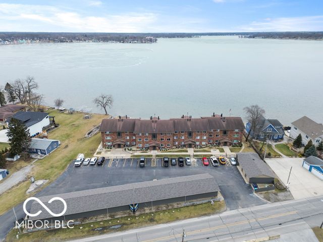 8127 Lake Shore Drive 1, Cedar Lake, IN 46303