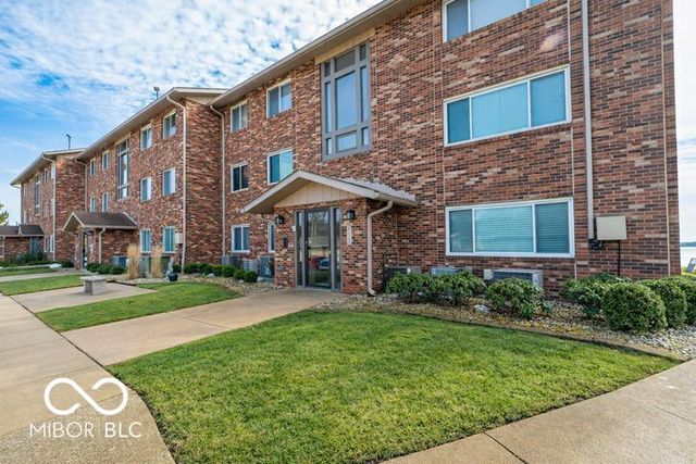 8127 Lake Shore Drive 1, Cedar Lake, IN 46303