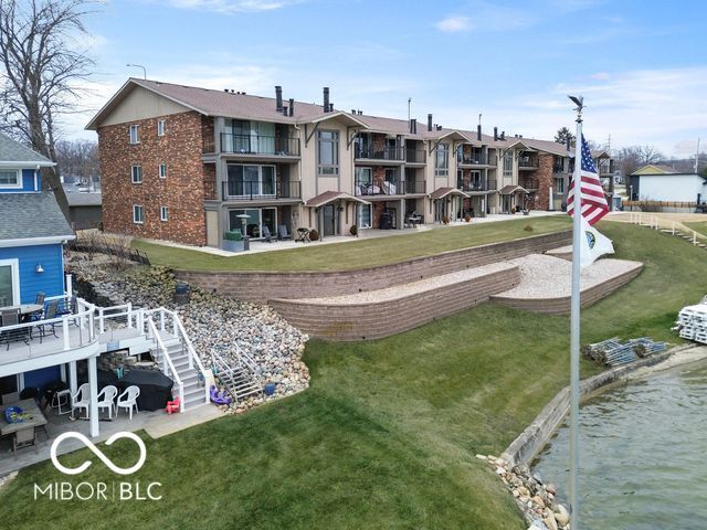 8127 Lake Shore Drive 1, Cedar Lake, IN 46303