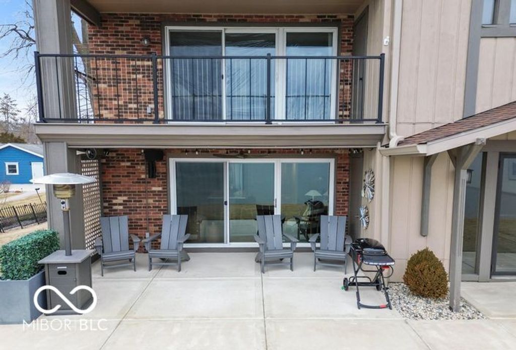 8127 Lake Shore Drive 1, Cedar Lake, IN 46303