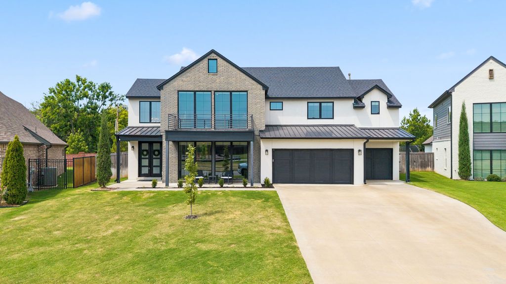 11536 S Louisville Avenue, Tulsa, OK 74137