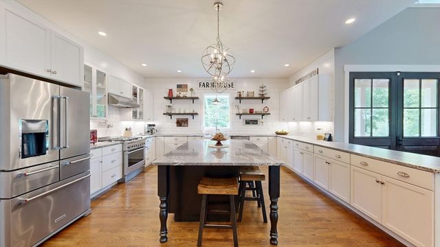 5 Gold Crest Drive, North Reading, MA 01864