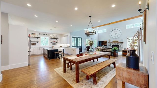 5 Gold Crest Drive, North Reading, MA 01864